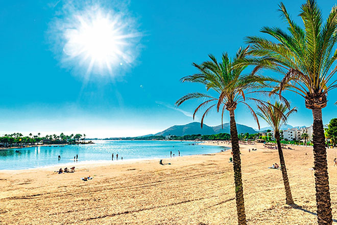 Alcudia Strand im Norden von Mallorca   ©Foto: Tui